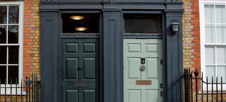 Front Door Window Replacement in Lutz, FL