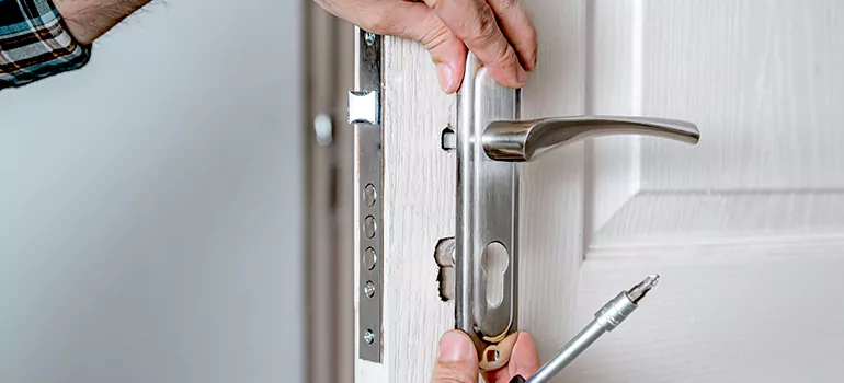 Front Door Knob Repair in Lutz, FL